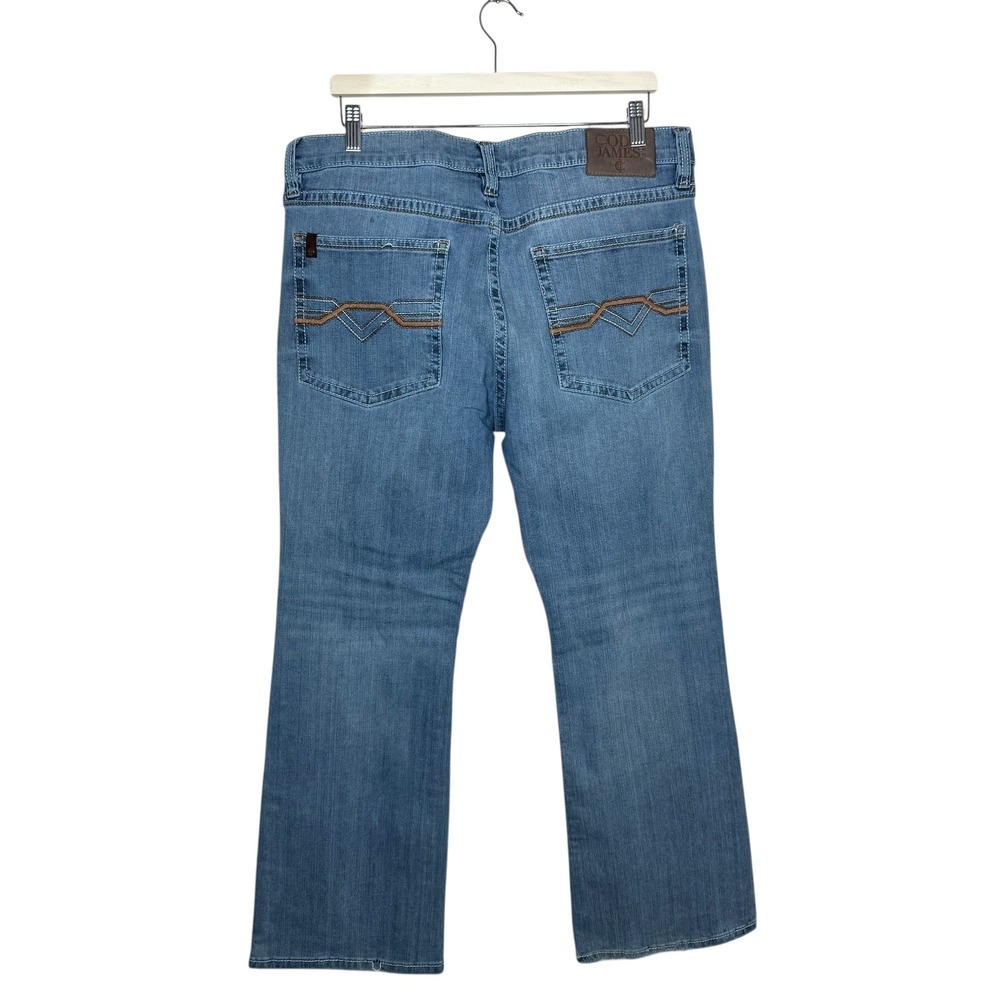 Cody James Mens Light Wash Bootcut Jeans Size 36W x 30L - Picture 3 of 6